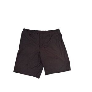 Nike black and gray dri fit men's golf shorts size 38